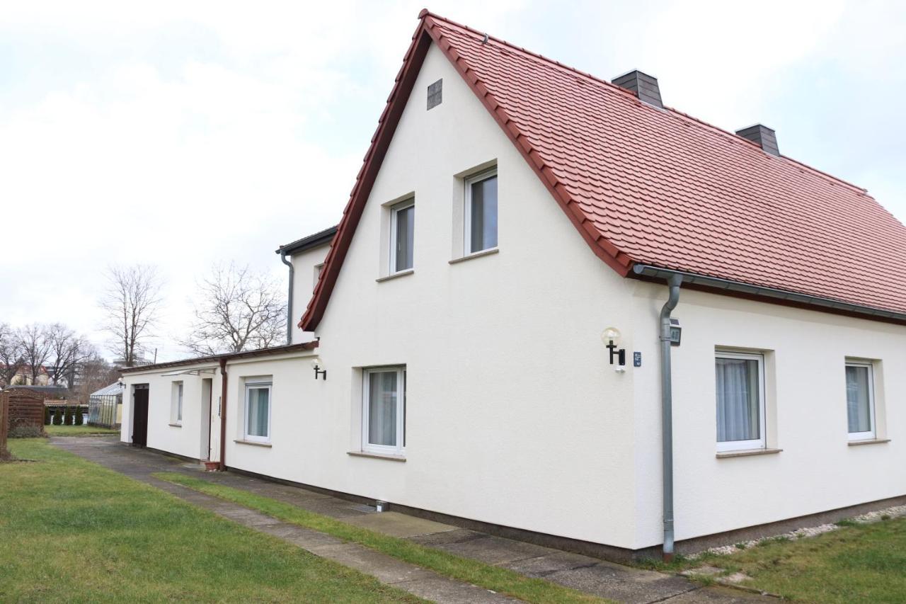 Liebevoll Eingerichtetes Haus Mit Grossem Garten In Dresden - Telefonnummer Und Video Unter Www Fhvn De Buitenkant foto